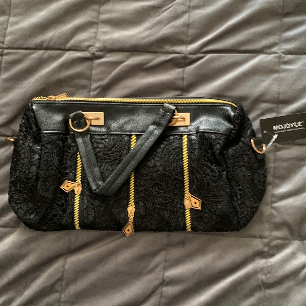 Lace shoulder or handbag